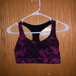 Lululemon sports bra